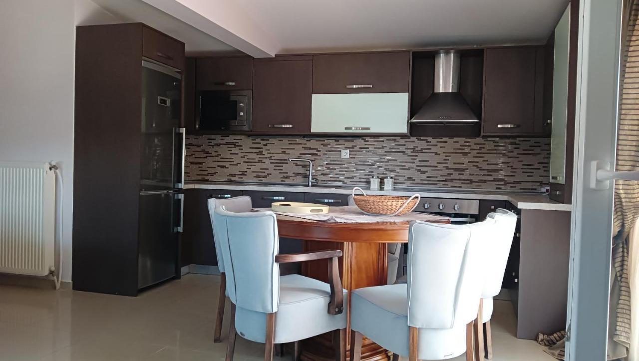 Revi'S Apartments Неос Мармарас Екстериор снимка