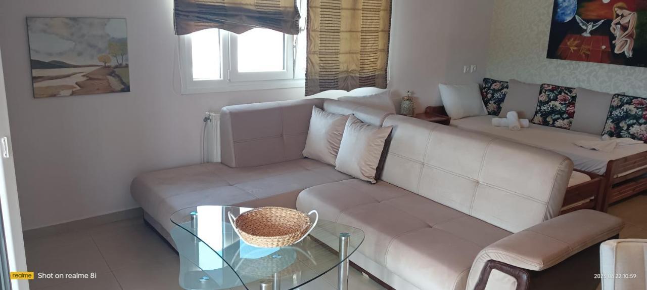 Revi'S Apartments Неос Мармарас Екстериор снимка